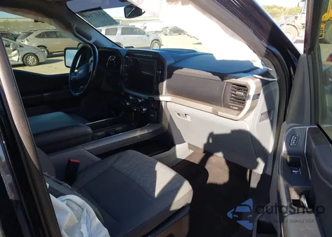 2021 Ford F-150 Xlt z USA, uszkodzony, nr VIN 1FTEW1EP4MFA23803